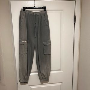 BDG cargo pants- size small. Never worn.